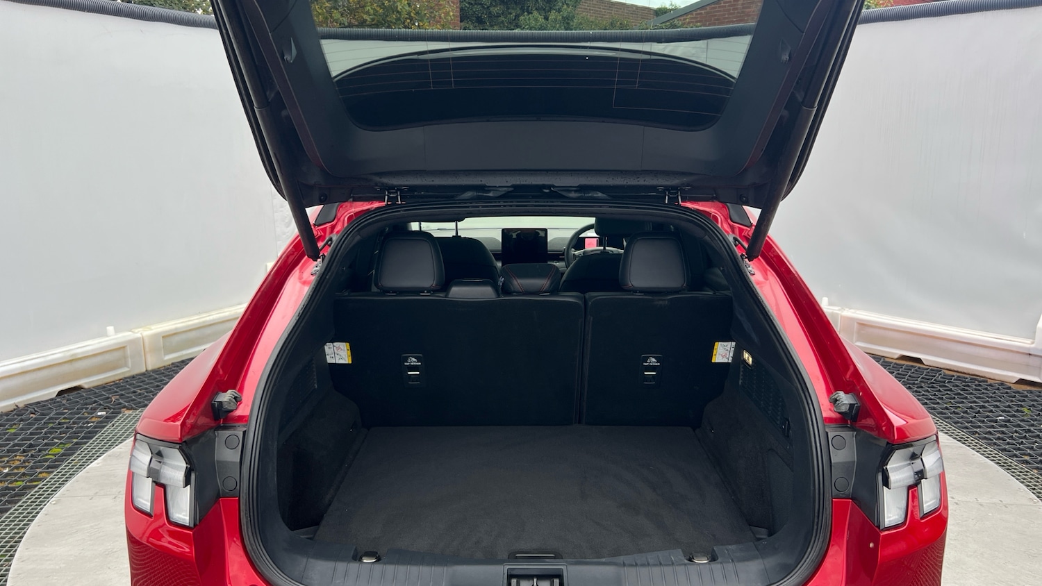 Used Ford Mustang Mach-E 2021 for sale - 76461748: Photo 4