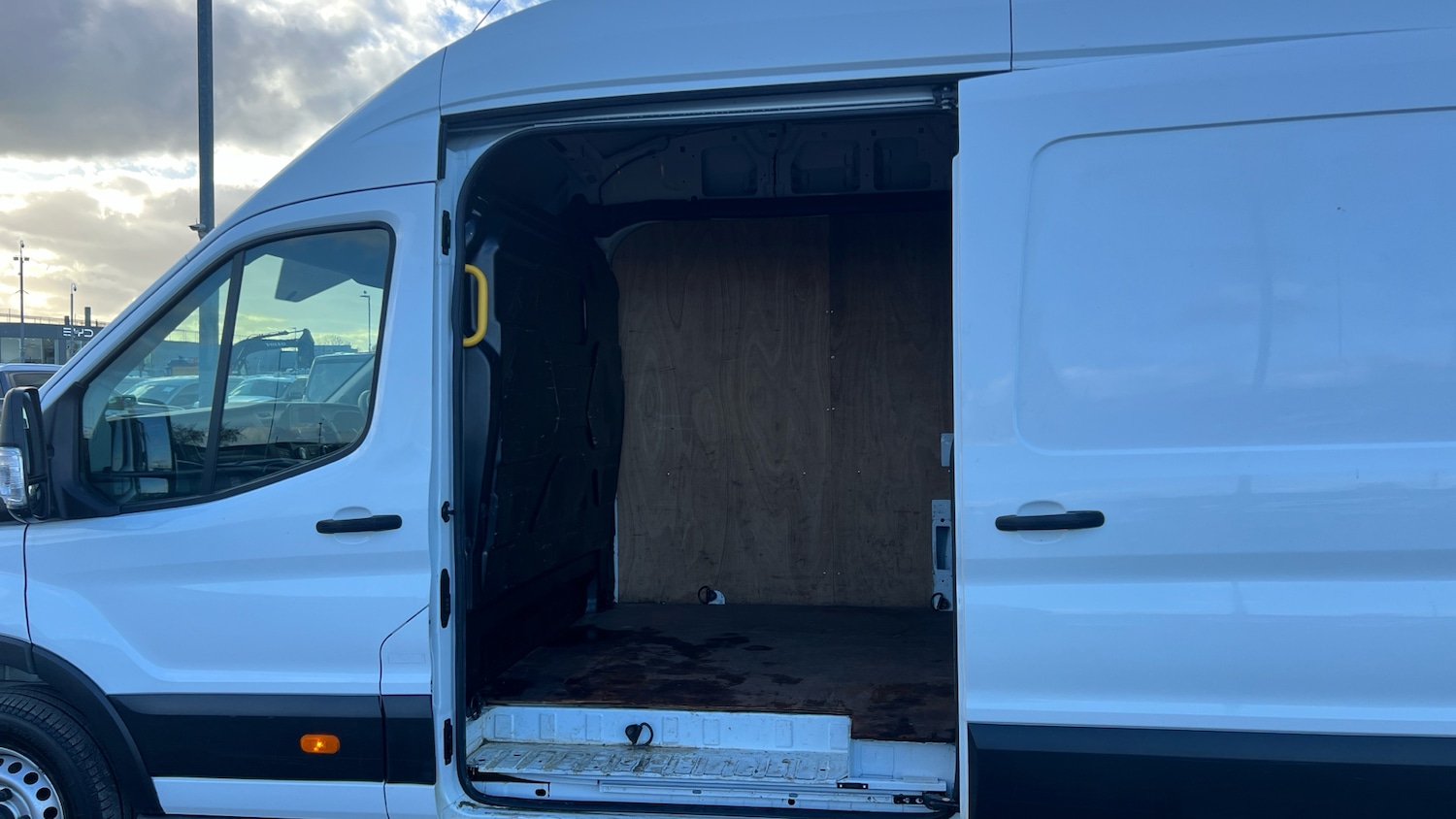 Used Ford Transit 2021 for sale - 77845200: Photo 5