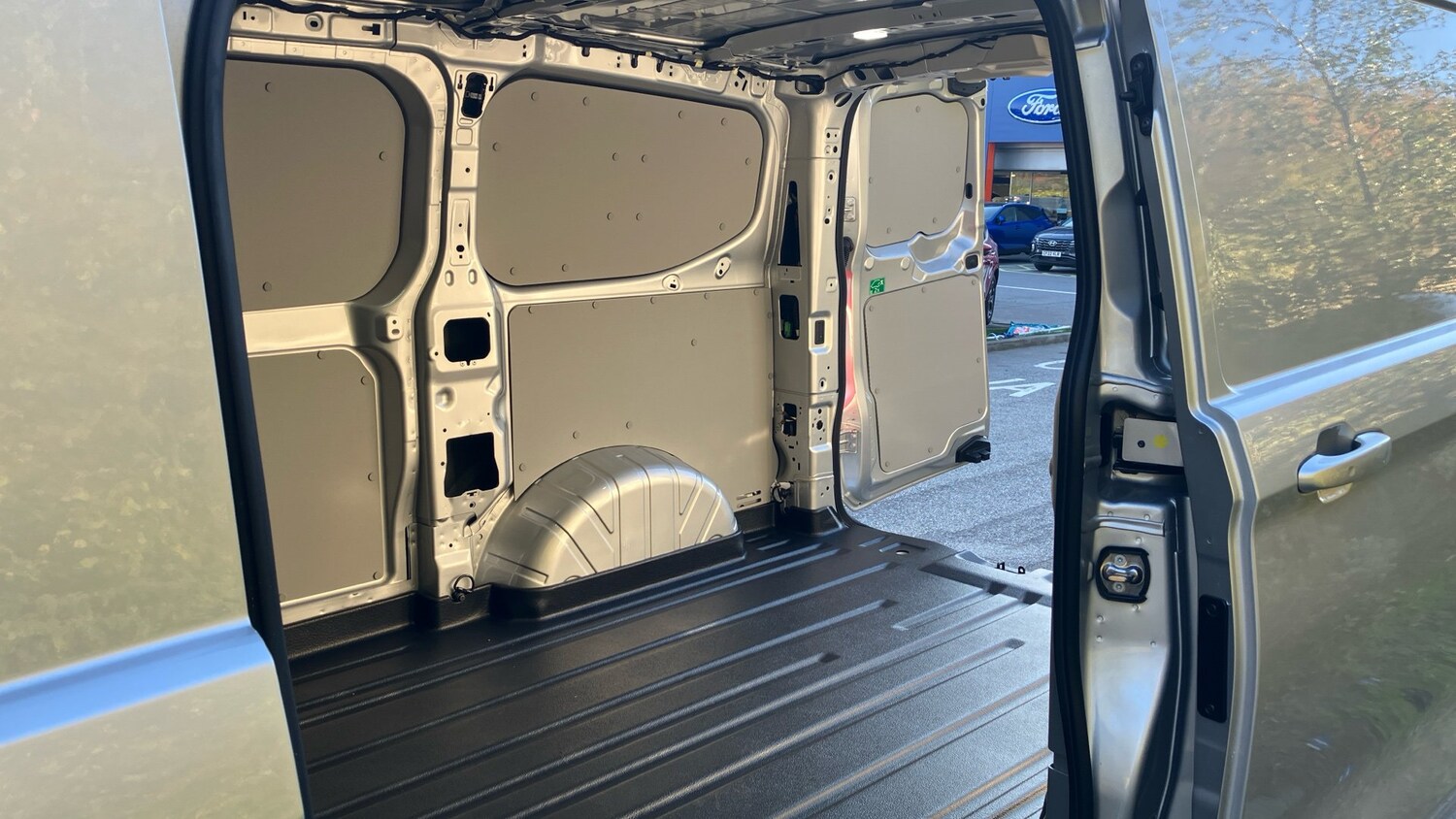 Used Ford Transit Custom 2025 for sale - 76736385: Photo 14