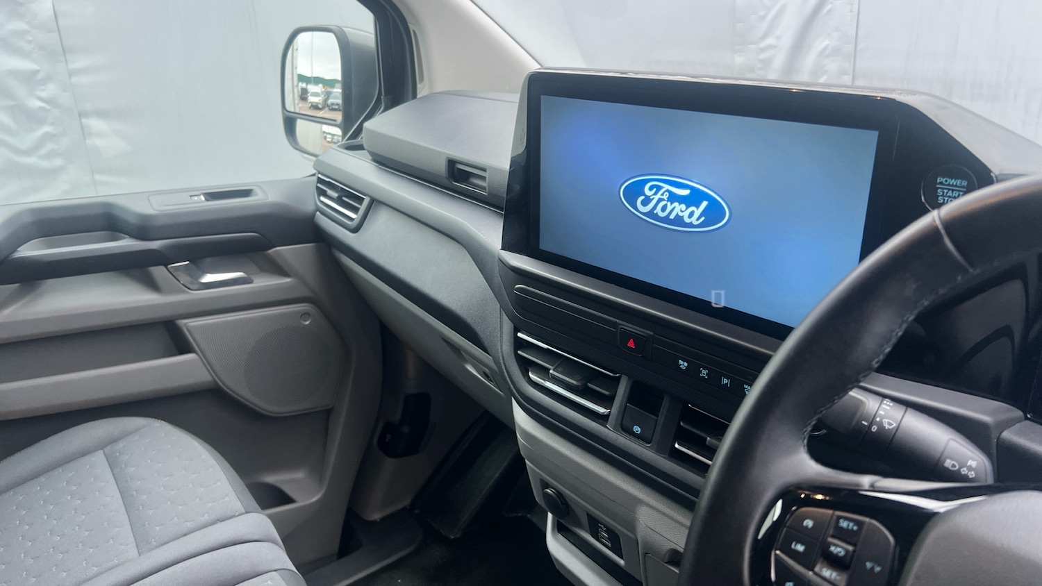 Used Ford Transit Custom 2024 for sale - 77450316: Photo 14