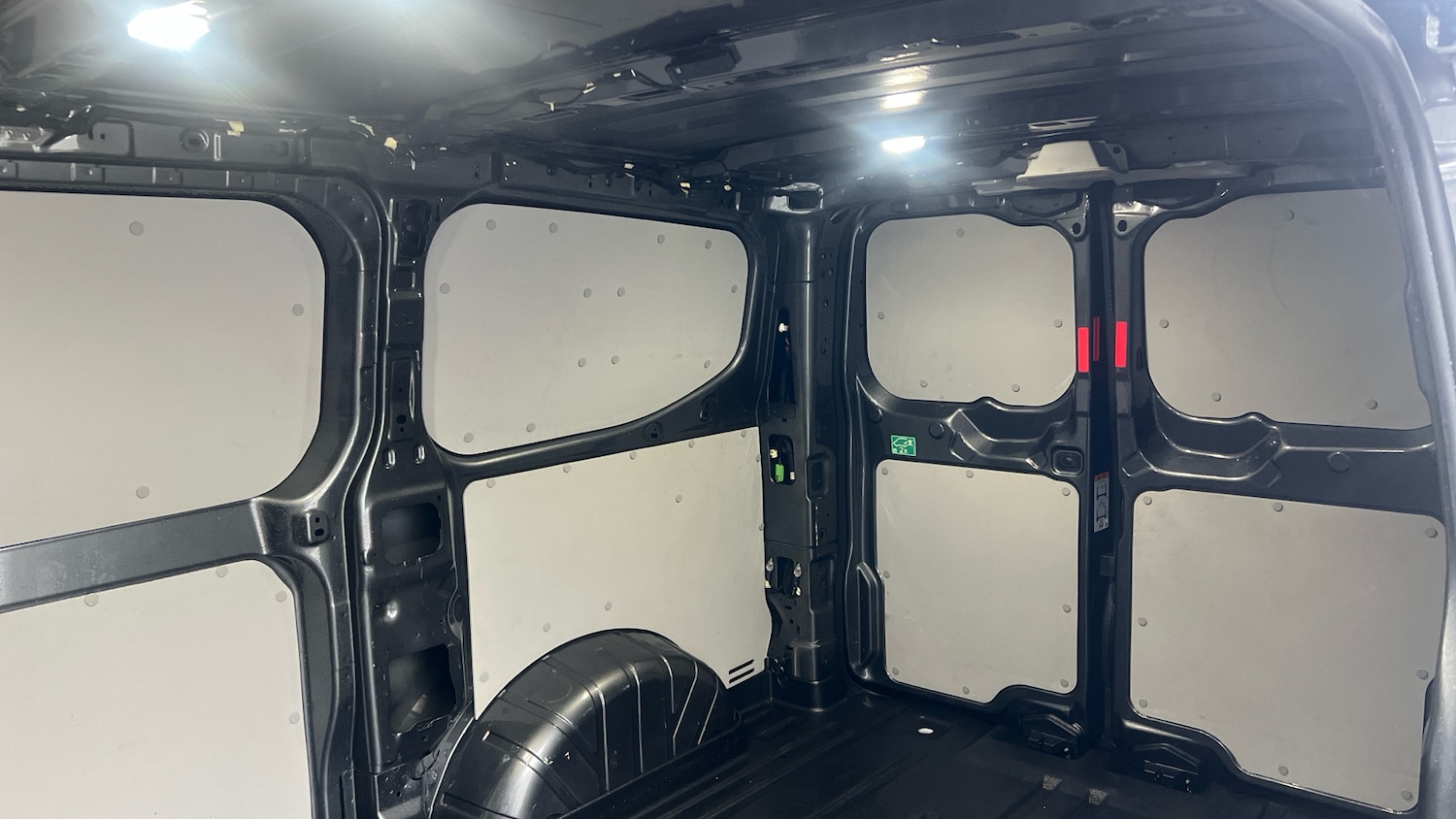 Used Ford Transit Custom 2024 for sale - 77450316: Photo 16