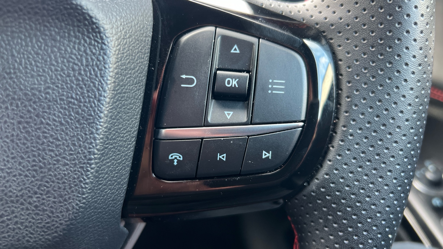 Used Ford Puma 2024 for sale - 76907636: Photo 33