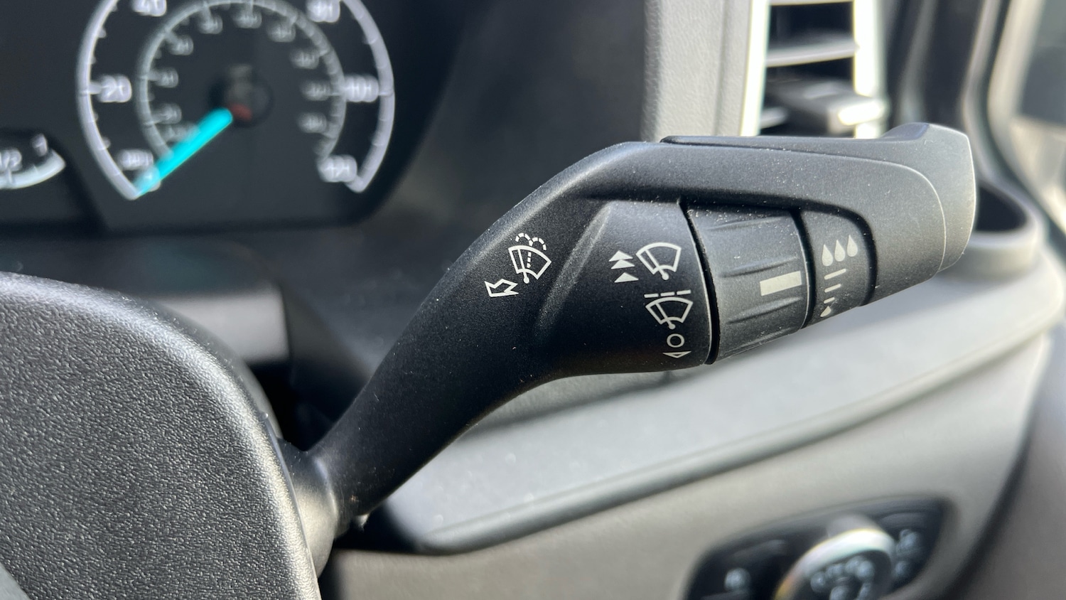 Used Ford Transit Custom 2023 for sale - 76340997: Photo 35