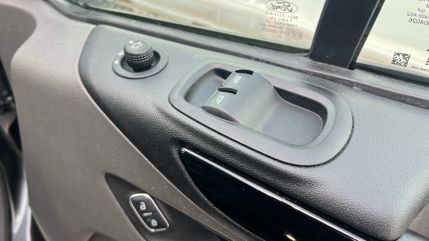Used Ford Transit Custom 2023 for sale - 76340997: Photo 37