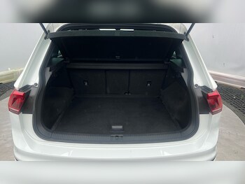 Used Volkswagen Tiguan 2019 for sale - 77717660: Photo