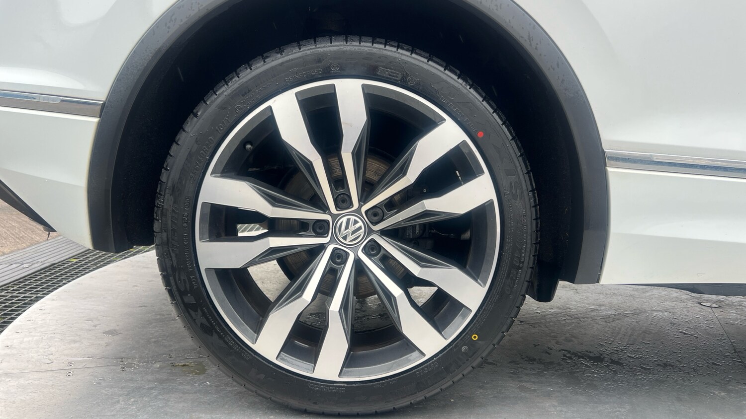 Used Volkswagen Tiguan 2019 for sale - 77717660: Photo 7