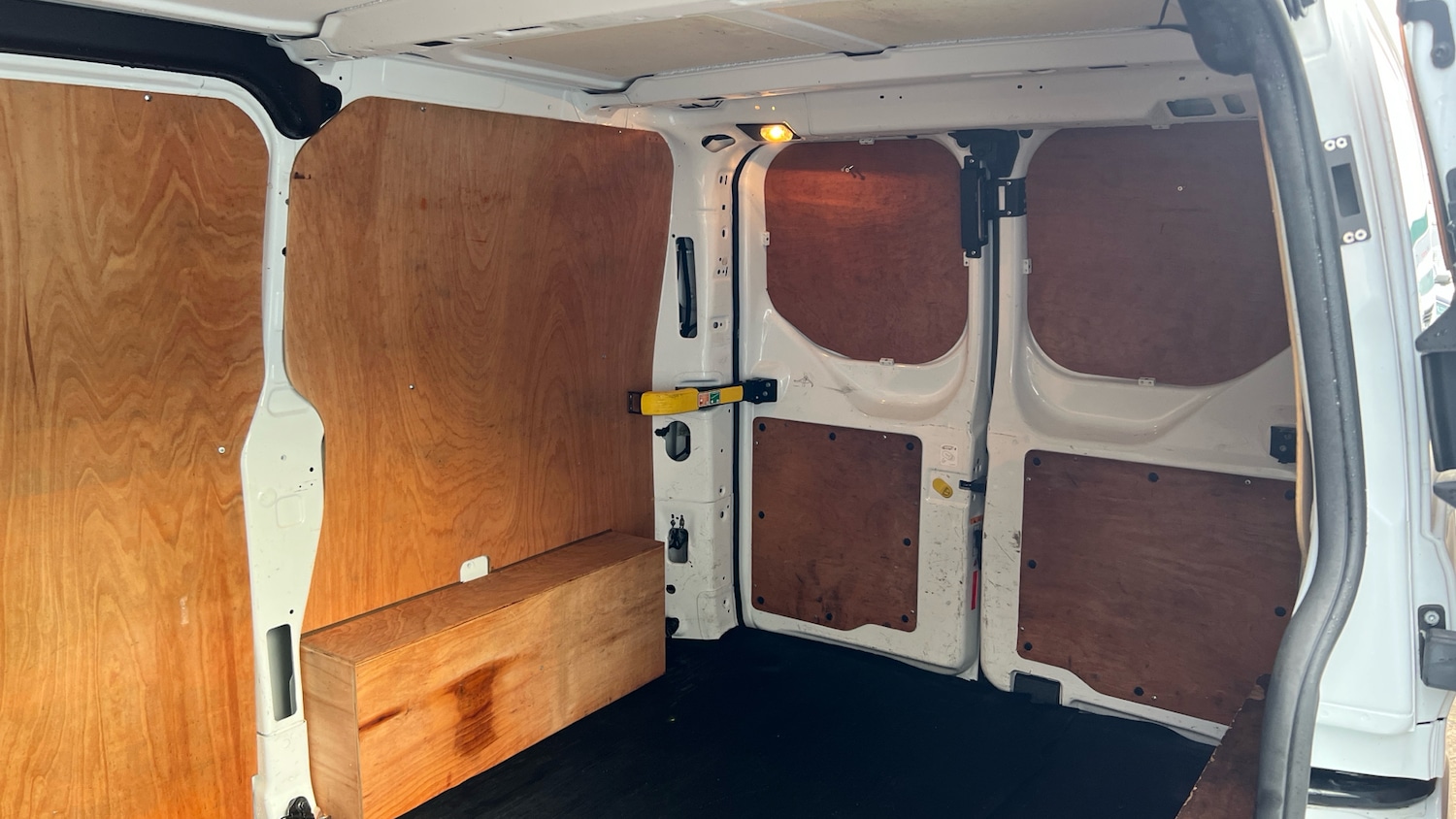 Used Ford Transit Custom 2021 for sale - 77161014: Photo 16