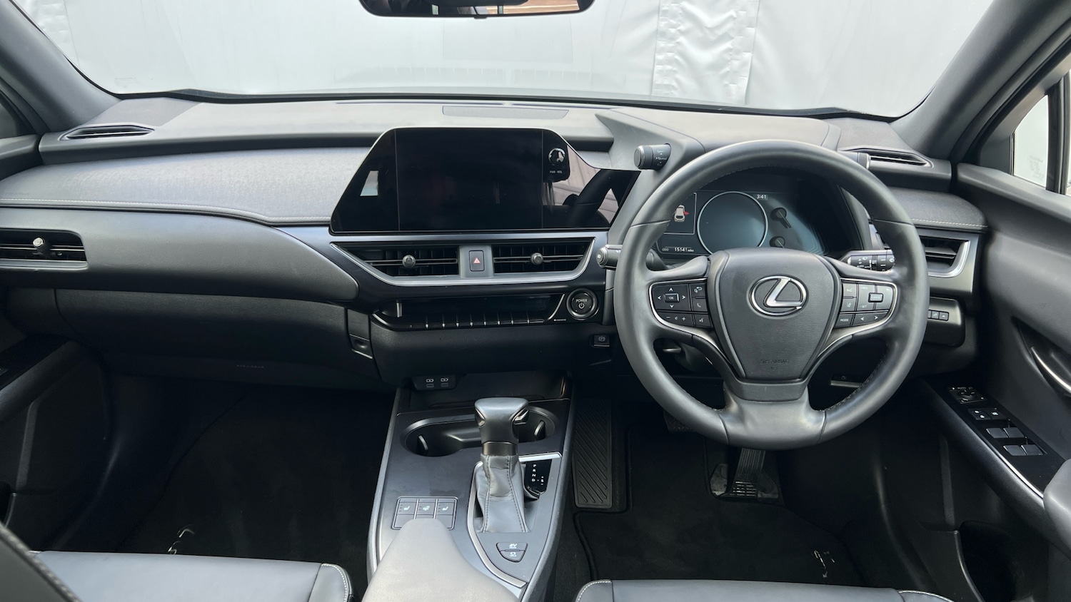 Used Lexus UX 2023 for sale - 76236574: Photo 10