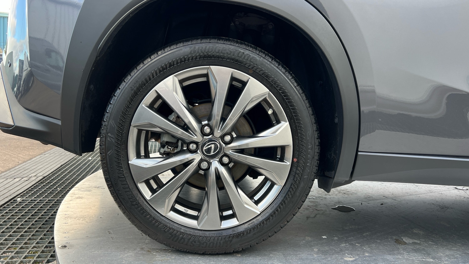 Used Lexus UX 2023 for sale - 76236574: Photo 7