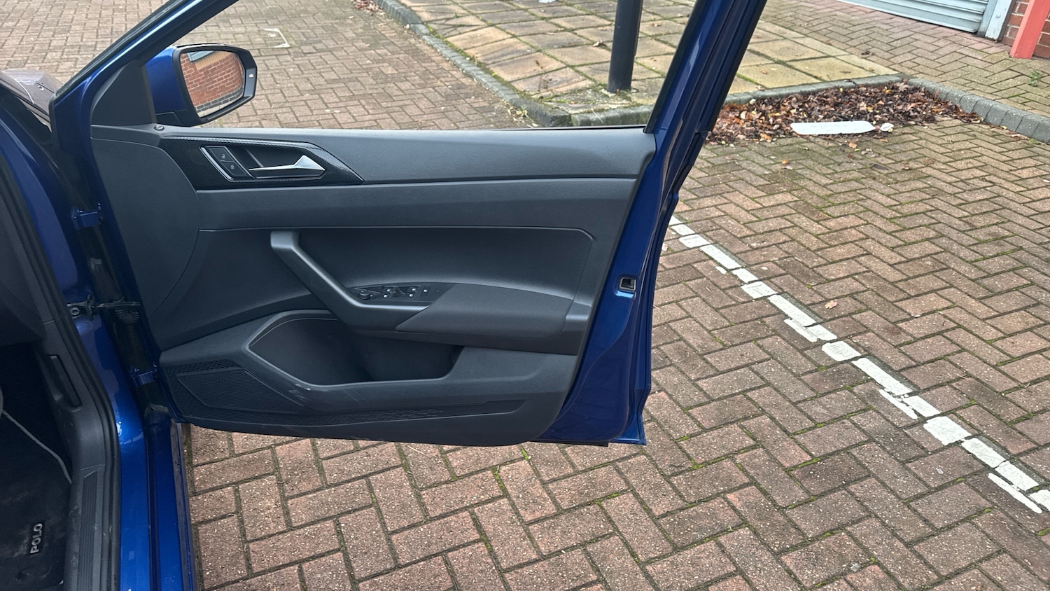 Used Volkswagen Polo 2023 for sale - 77377917: Photo 32