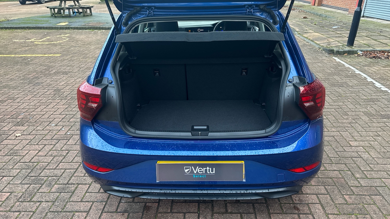 Used Volkswagen Polo 2023 for sale - 77377917: Photo 4