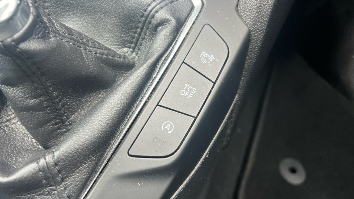 Vehicle 28
