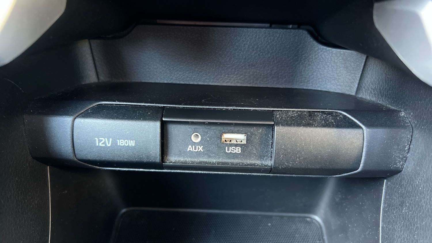 Used Kia Picanto 2017 for sale - 76777948: Photo 24