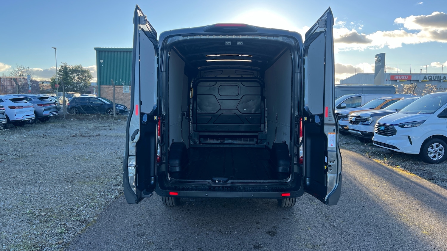 Used Ford Transit 2024 for sale - 77112852: Photo 3