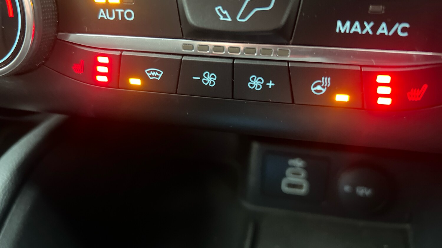 Used Ford Kuga 2023 for sale - 77418209: Photo 28