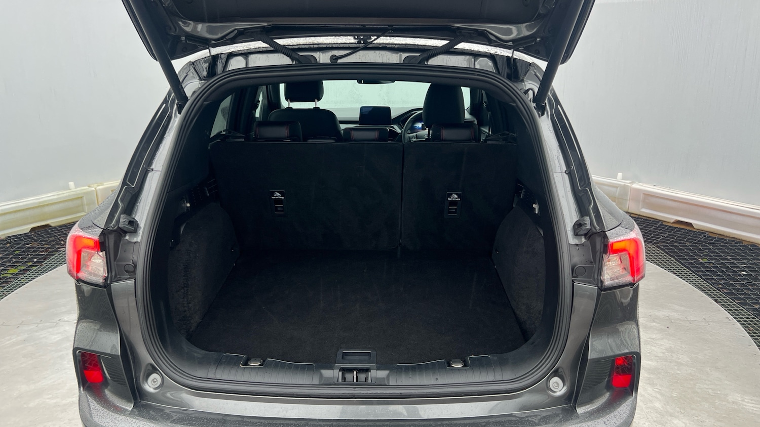 Used Ford Kuga 2023 for sale - 77418209: Photo 4