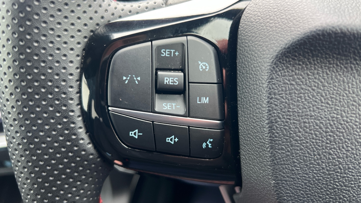 Used Ford Puma 2024 for sale - 77804333: Photo 26