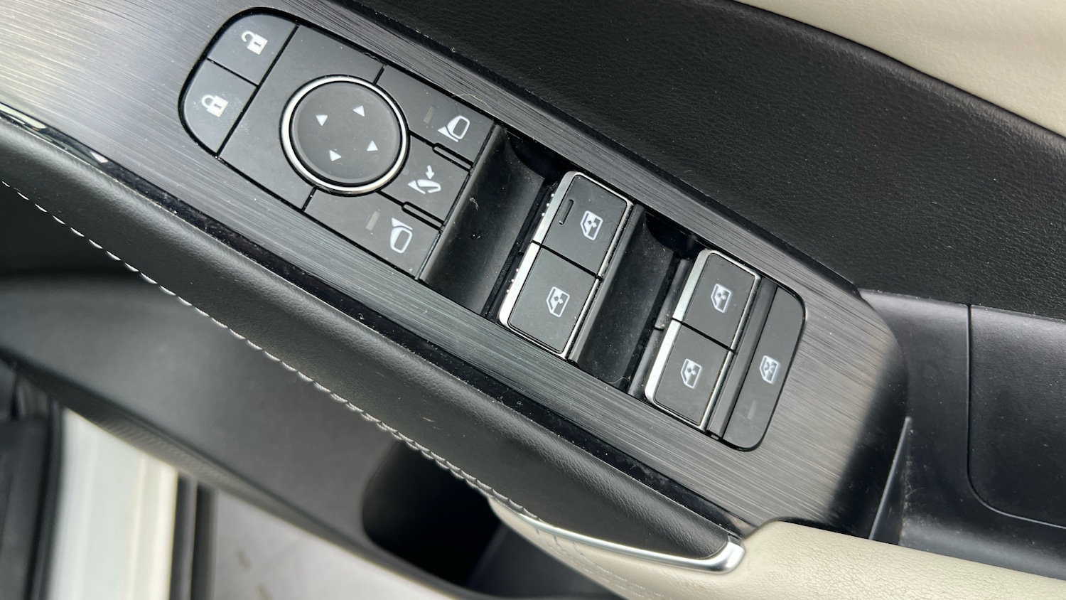 Used Nissan Qashqai 2022 for sale - 76707675: Photo 40