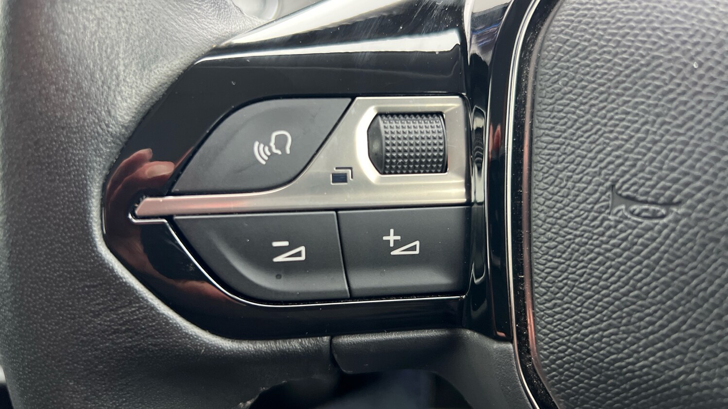 Used Peugeot 208 2020 for sale - 77417361: Photo 31