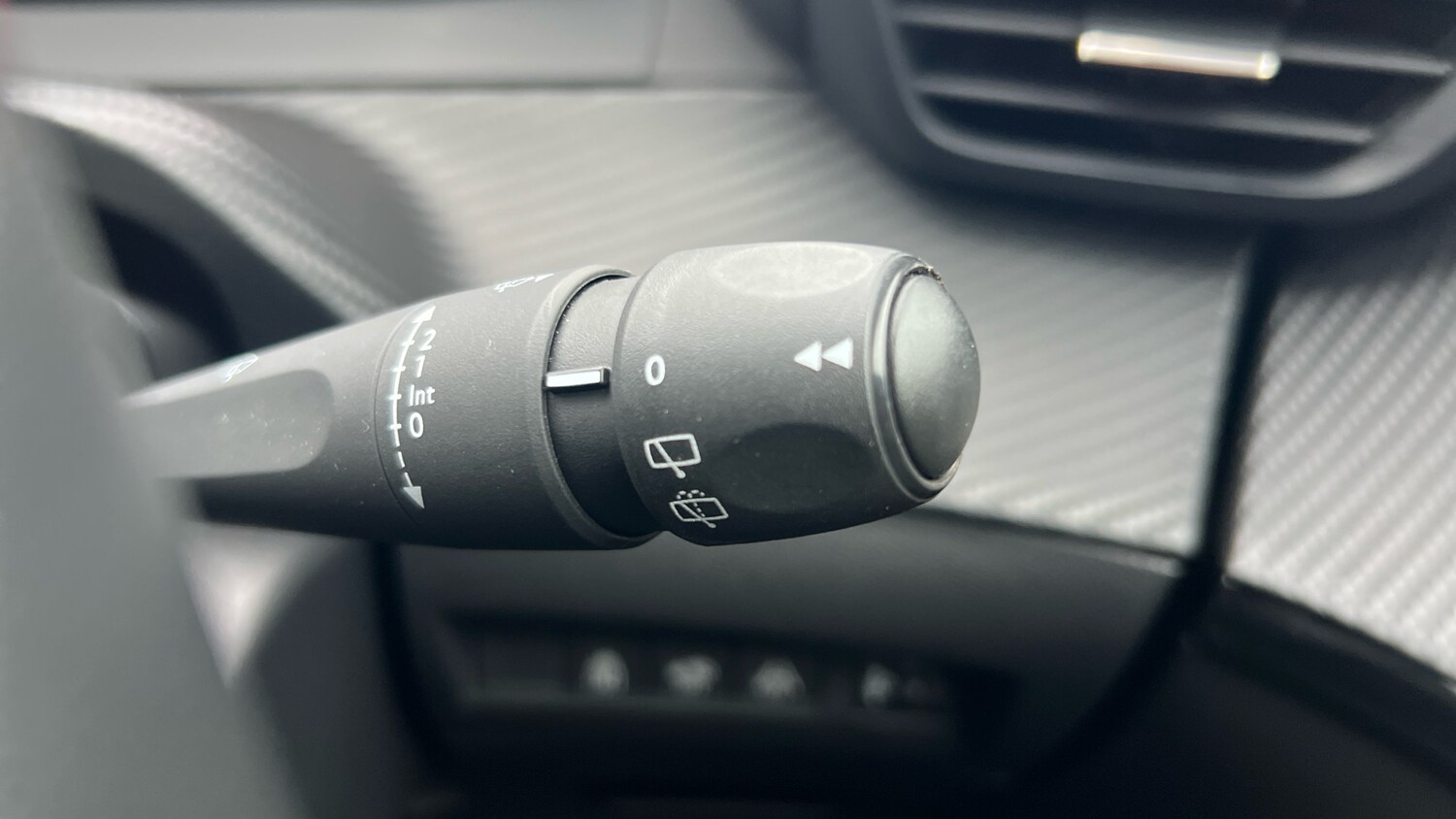 Used Peugeot 208 2020 for sale - 77417361: Photo 35