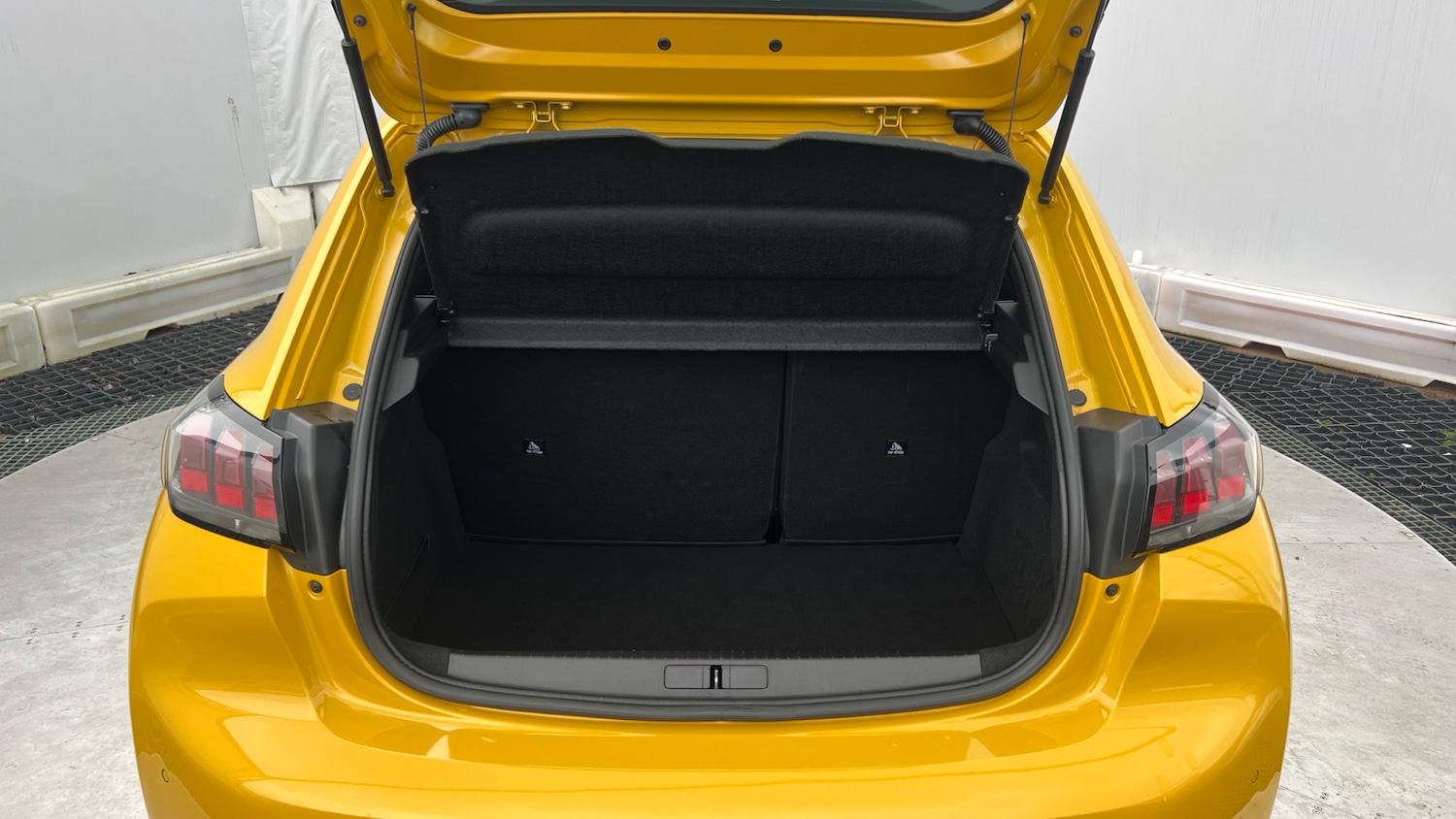 Used Peugeot 208 2020 for sale - 77417361: Photo 4