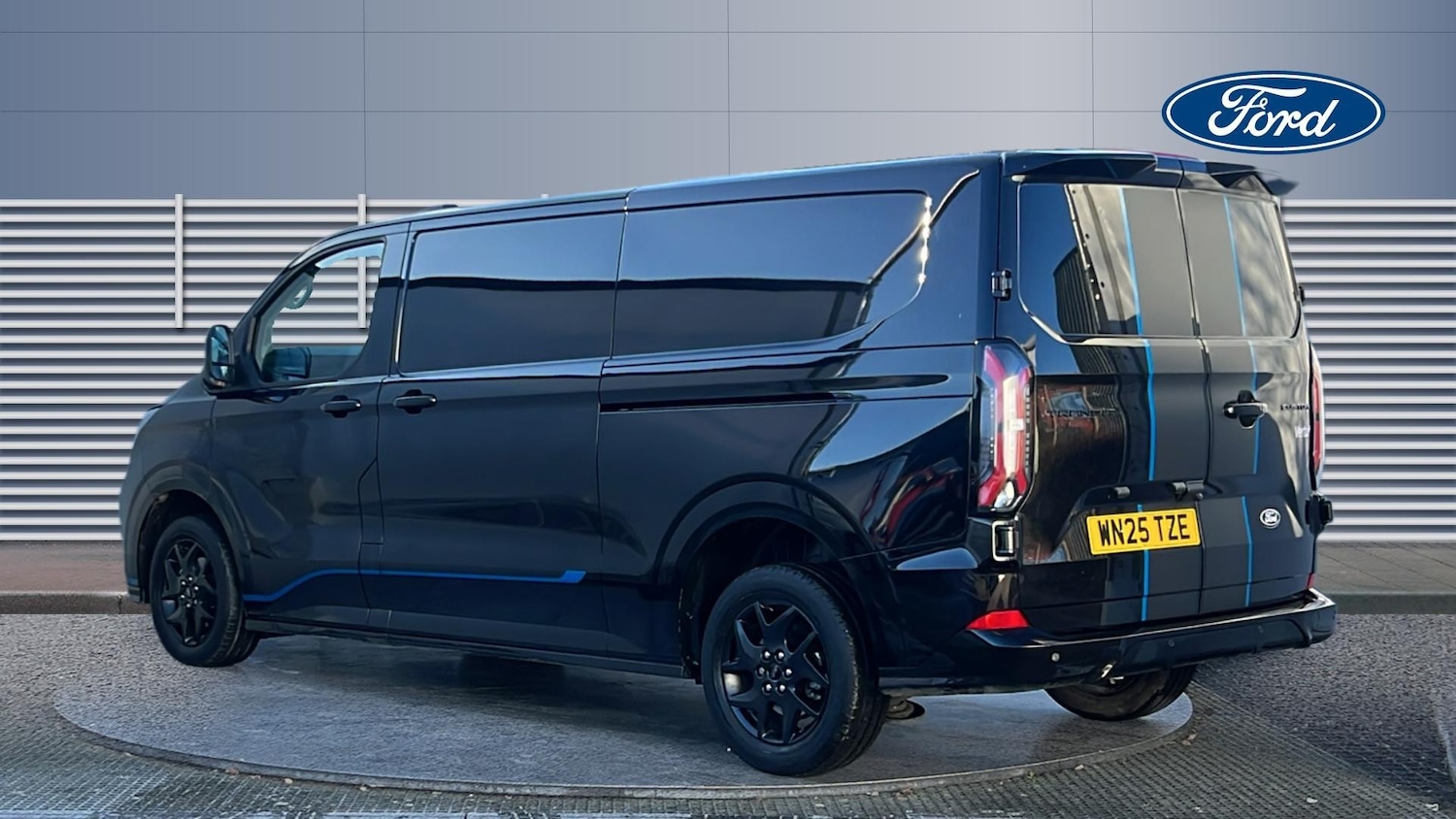 Used Ford Transit Custom 2025 for sale - 77106394: Photo 2