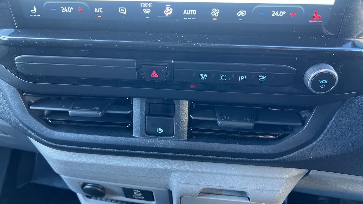 Used Ford Transit Custom 2025 for sale - 77106394: Photo 28