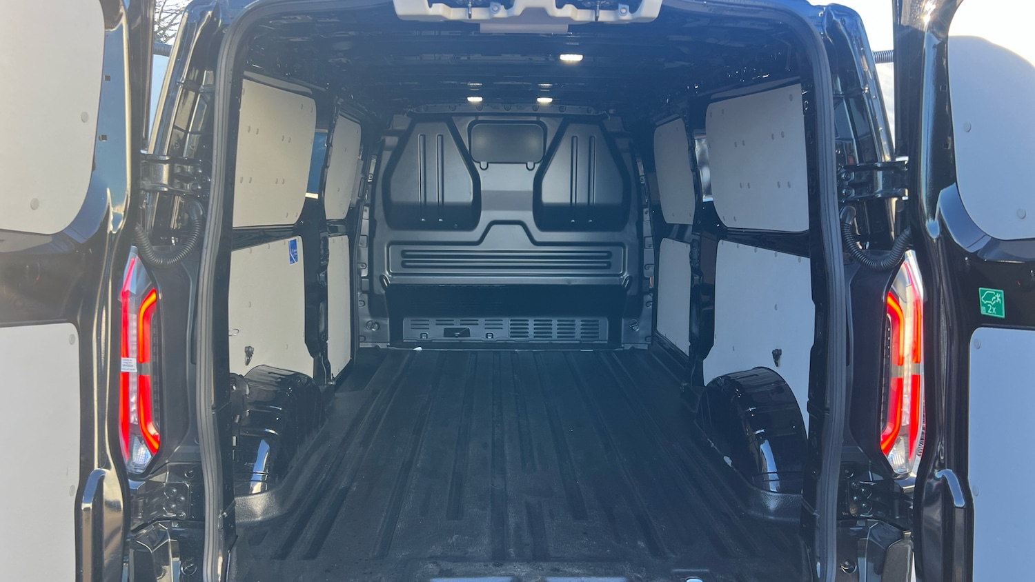 Used Ford Transit Custom 2025 for sale - 77106394: Photo 4