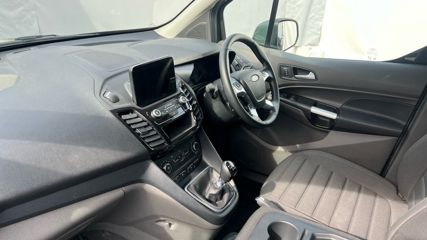 Used Ford Transit Connect 2024 for sale - 77963081: Photo 9