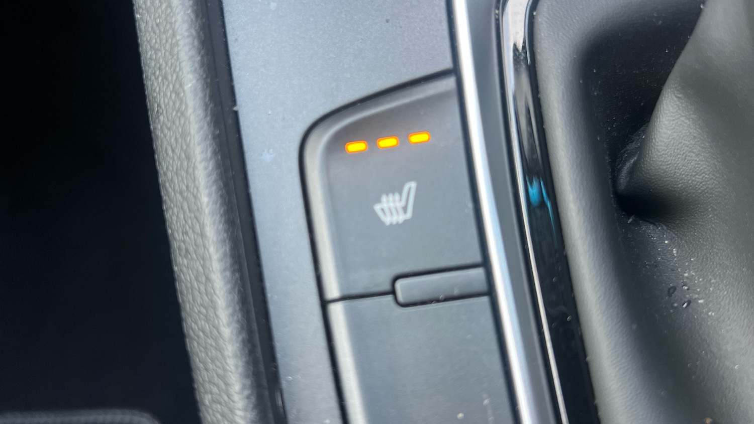 Used Hyundai KONA 2022 for sale - 77005842: Photo 32