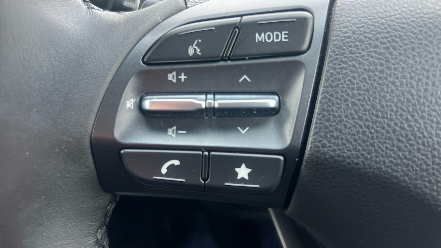 Used Hyundai KONA 2022 for sale - 77005842: Photo 36