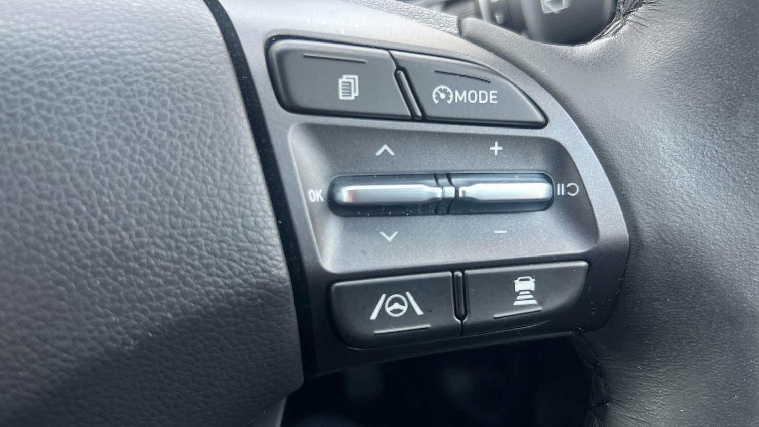 Used Hyundai KONA 2022 for sale - 77005842: Photo 37