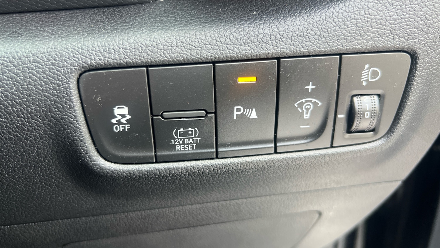 Used Hyundai KONA 2022 for sale - 77005842: Photo 40