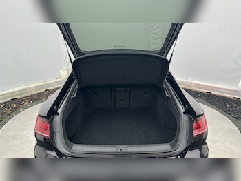 Used Volkswagen Arteon 2019 for sale - 76974151: Photo