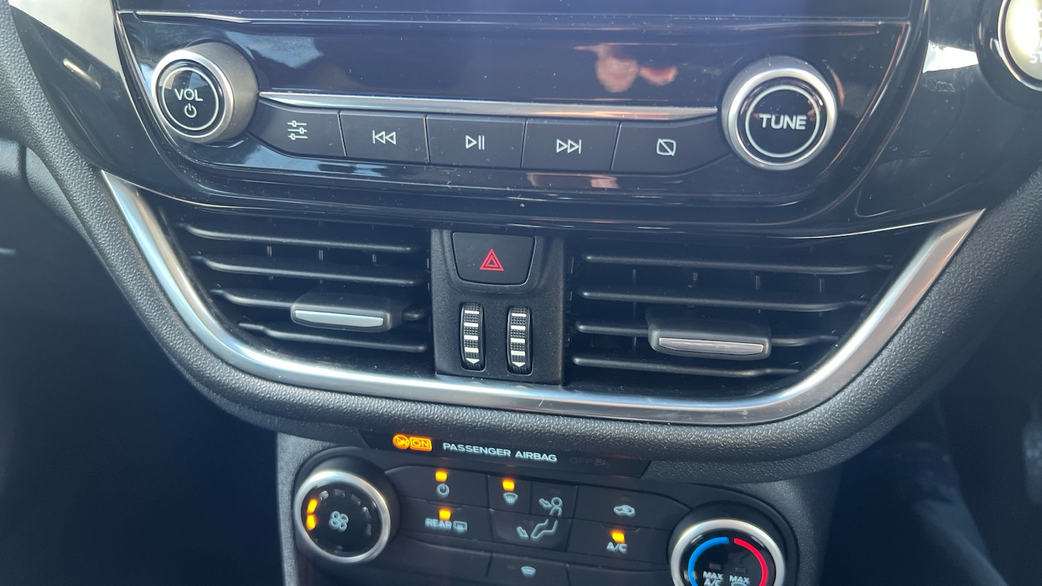 Used Ford Fiesta 2020 for sale - 76637565: Photo 27