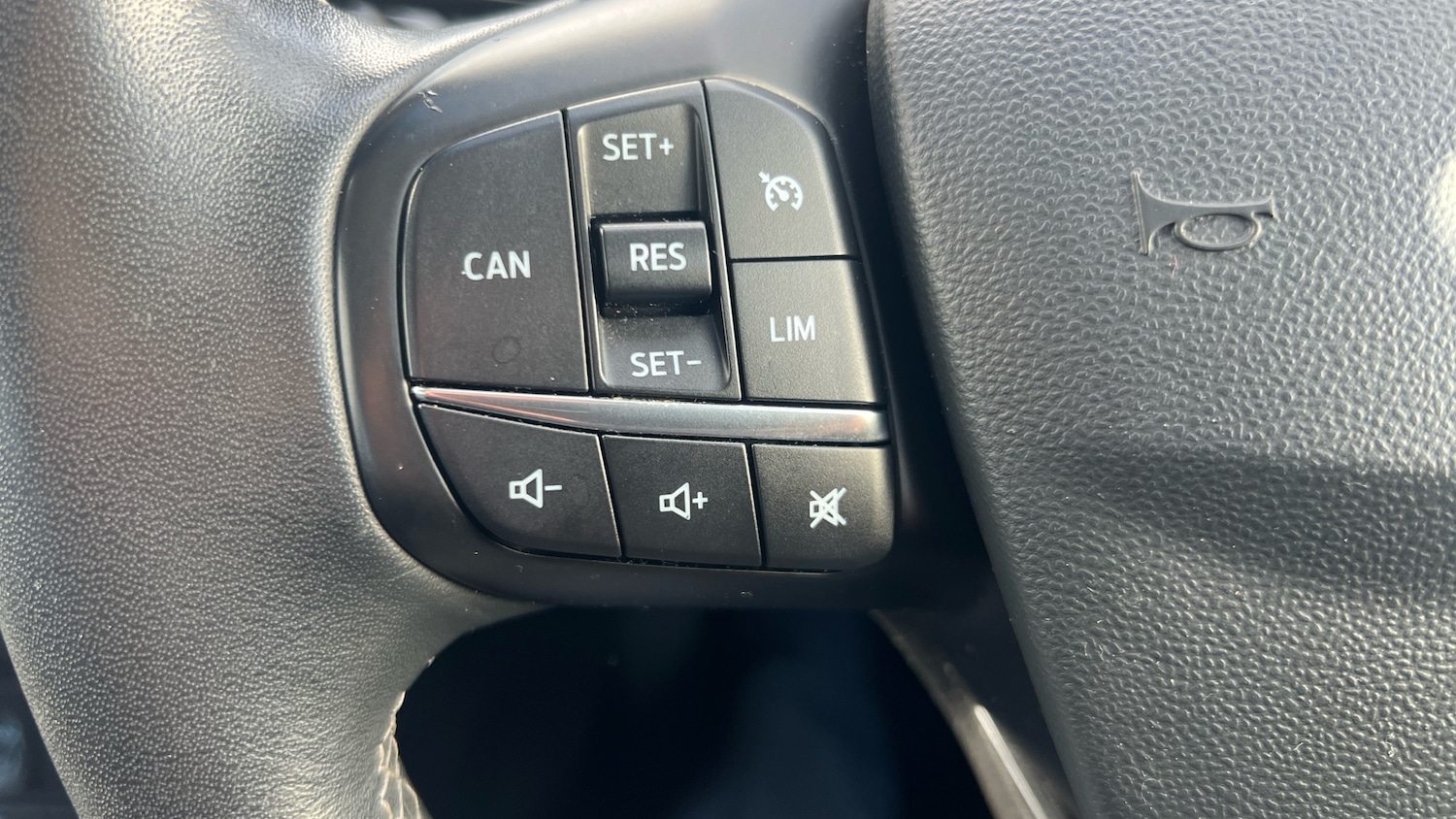 Used Ford Fiesta 2020 for sale - 76637565: Photo 33