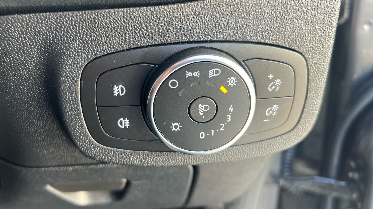 Used Ford Fiesta 2020 for sale - 76637565: Photo 37