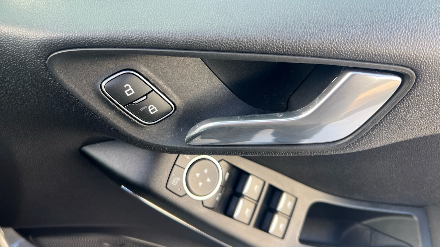 Used Ford Fiesta 2020 for sale - 76637565: Photo 38