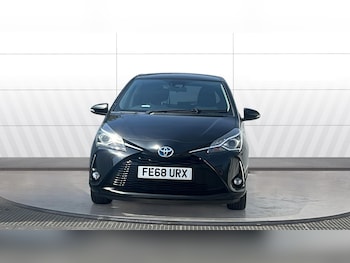 Used Toyota Yaris 2018 for sale - 79405127: Photo
