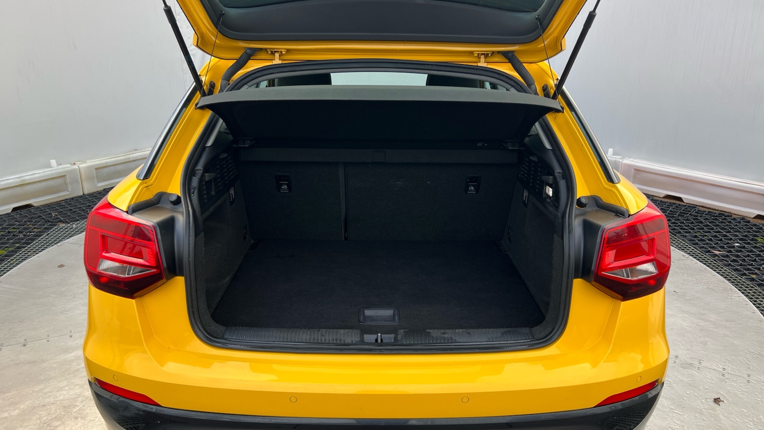 Used Audi Q2 2016 for sale - 76684777: Photo 4