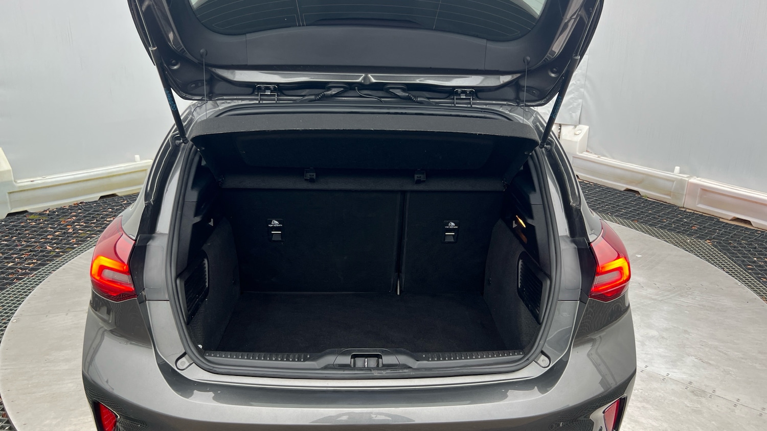 Used Ford Focus 2022 for sale - 77062066: Photo 4