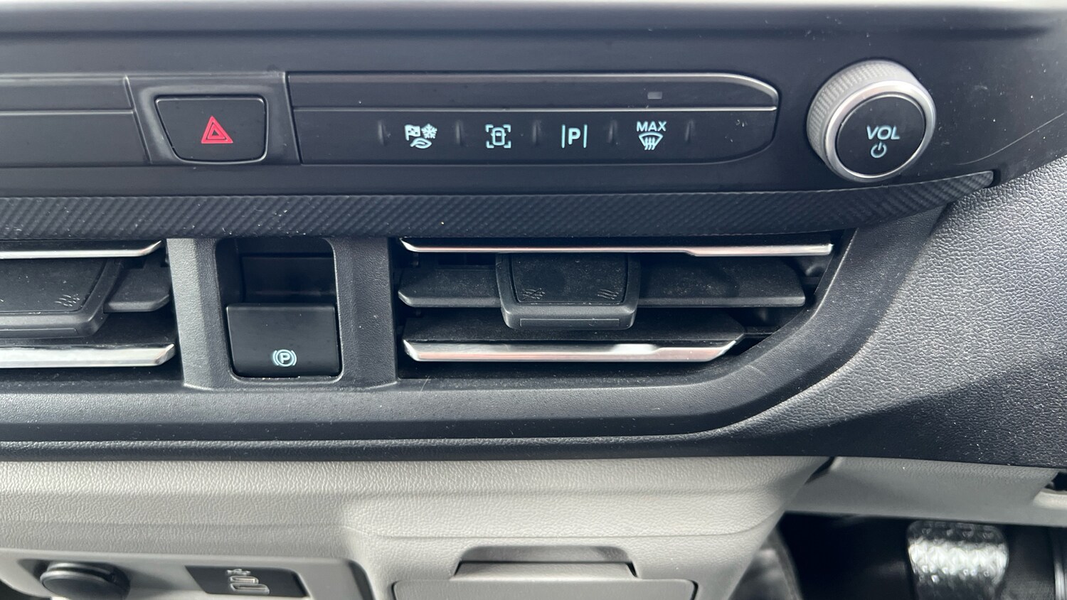 Used Ford Transit Custom 2024 for sale - 77730770: Photo 28