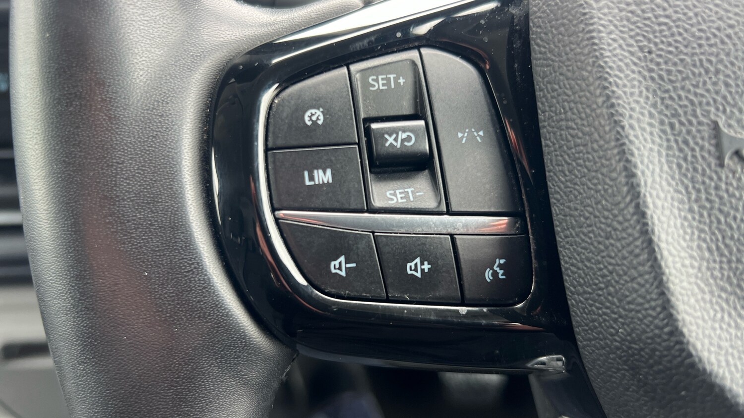 Used Ford Transit Custom 2024 for sale - 77730770: Photo 32