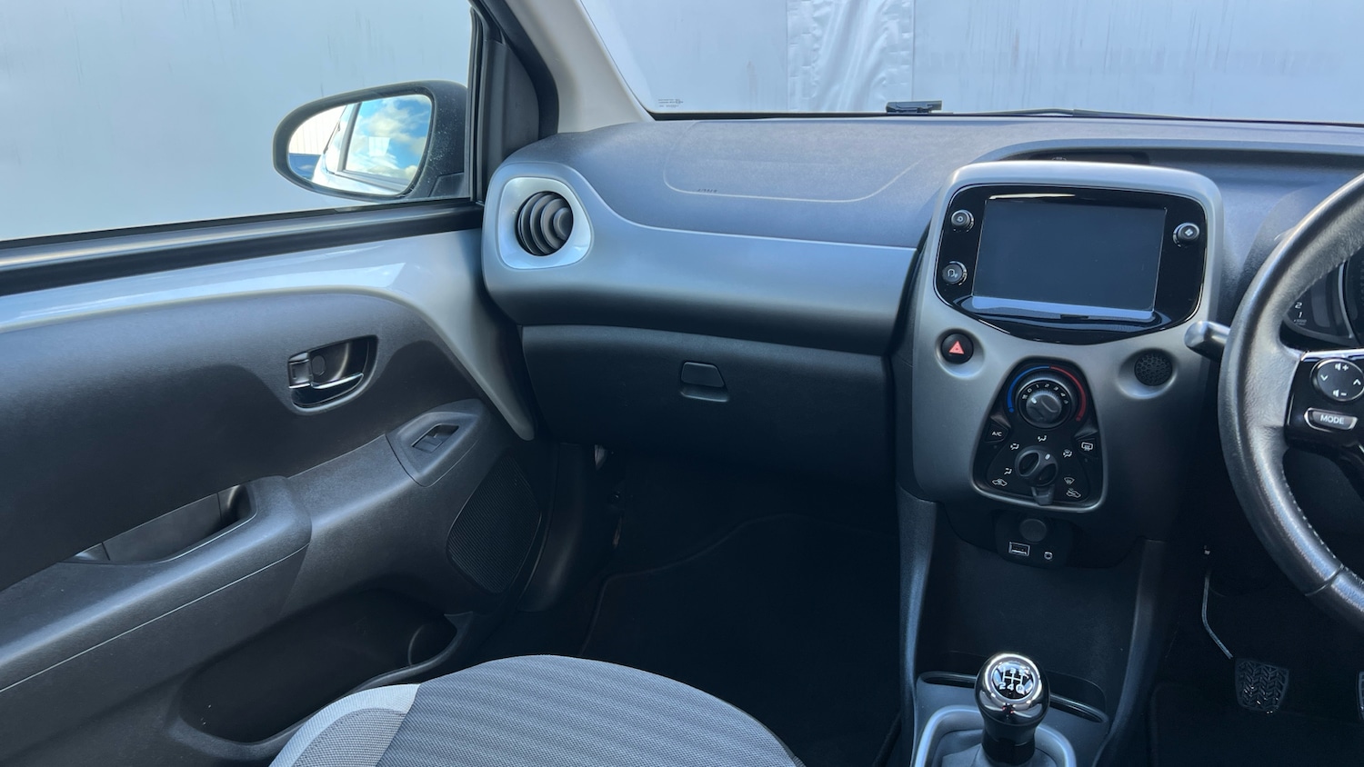 Used Toyota AYGO 2020 for sale - 77570517: Photo 14