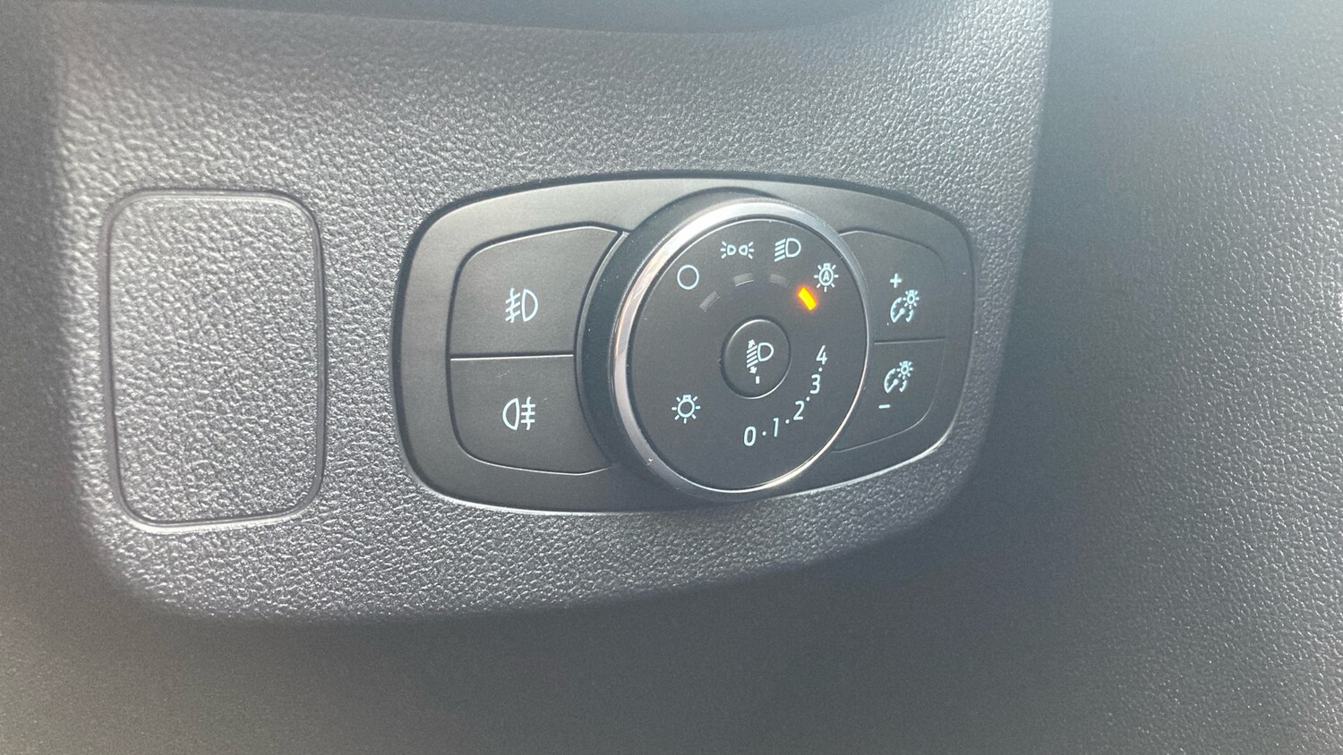 Used Ford Puma 2023 for sale - 76366242: Photo 40