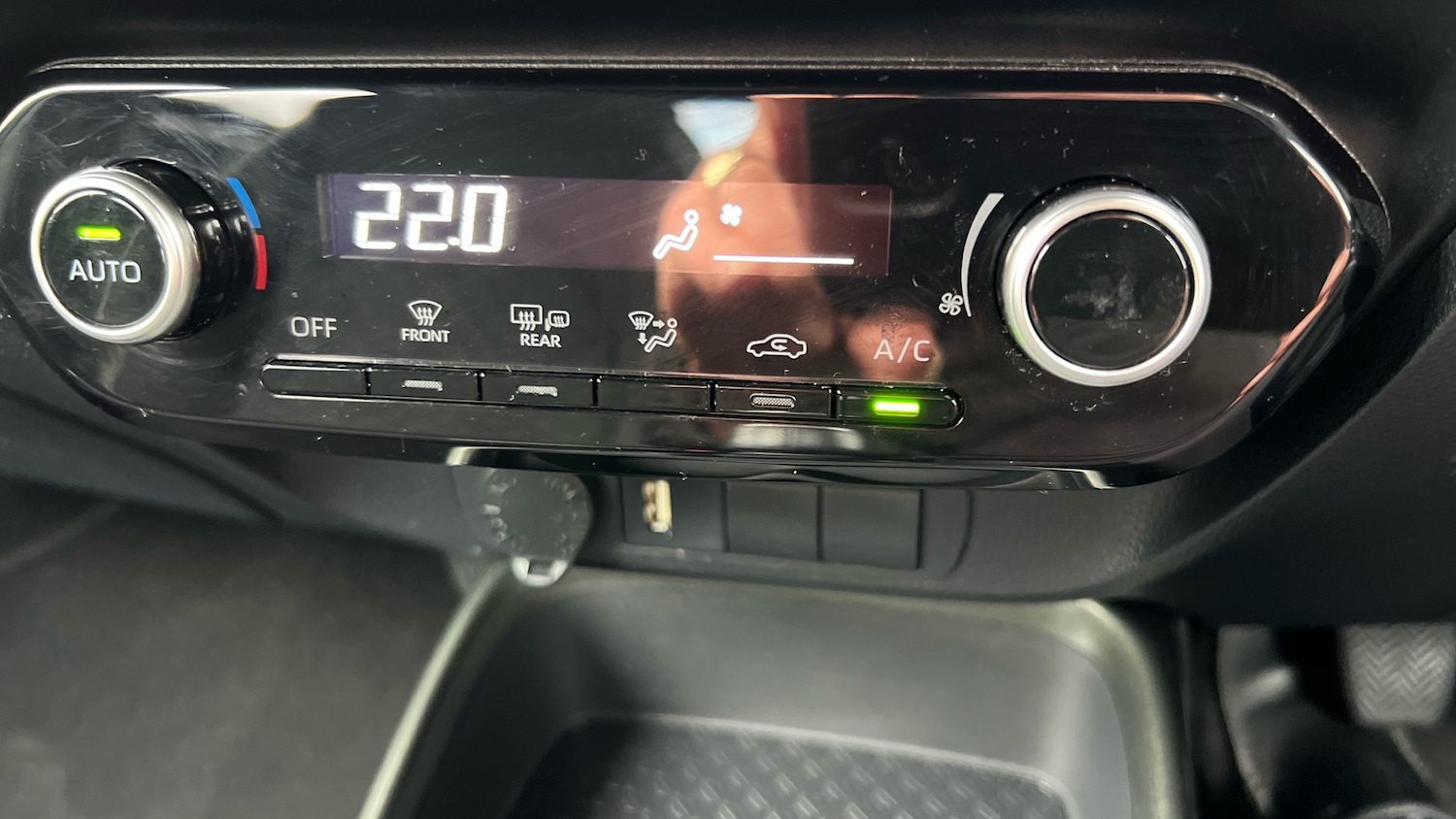 Used Toyota Aygo X 2022 for sale - 76694205: Photo 25