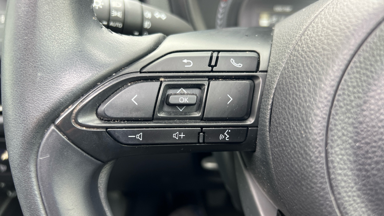 Used Toyota Aygo X 2022 for sale - 76694205: Photo 30