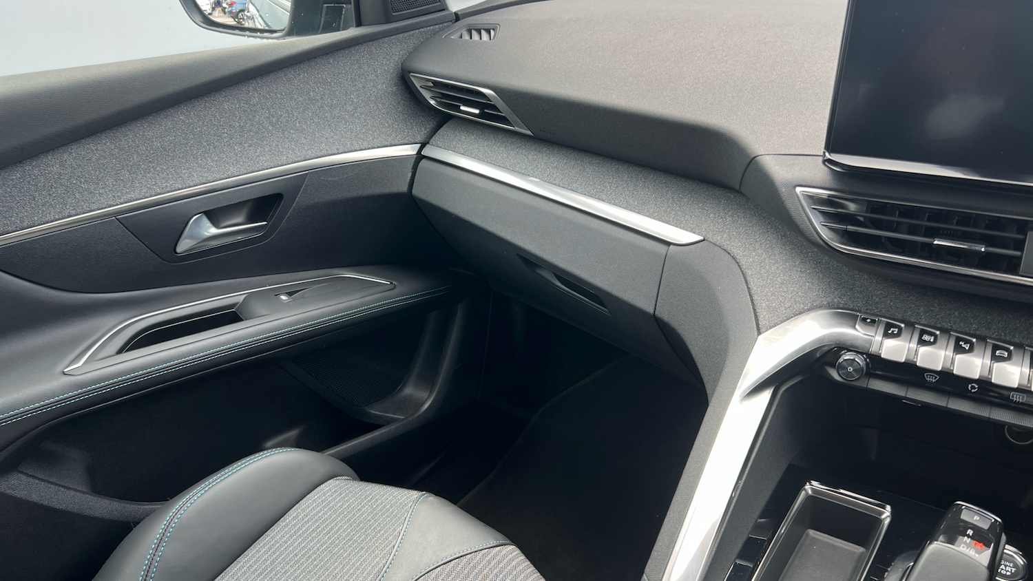 Used Peugeot 3008 2022 for sale - 76321680: Photo 14