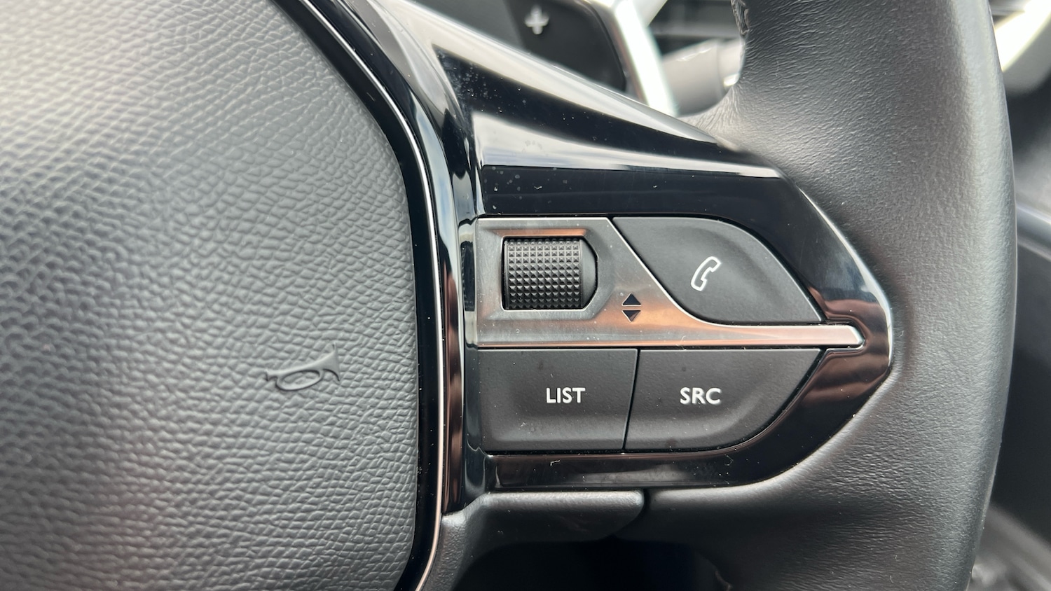 Used Peugeot 3008 2022 for sale - 76321680: Photo 22