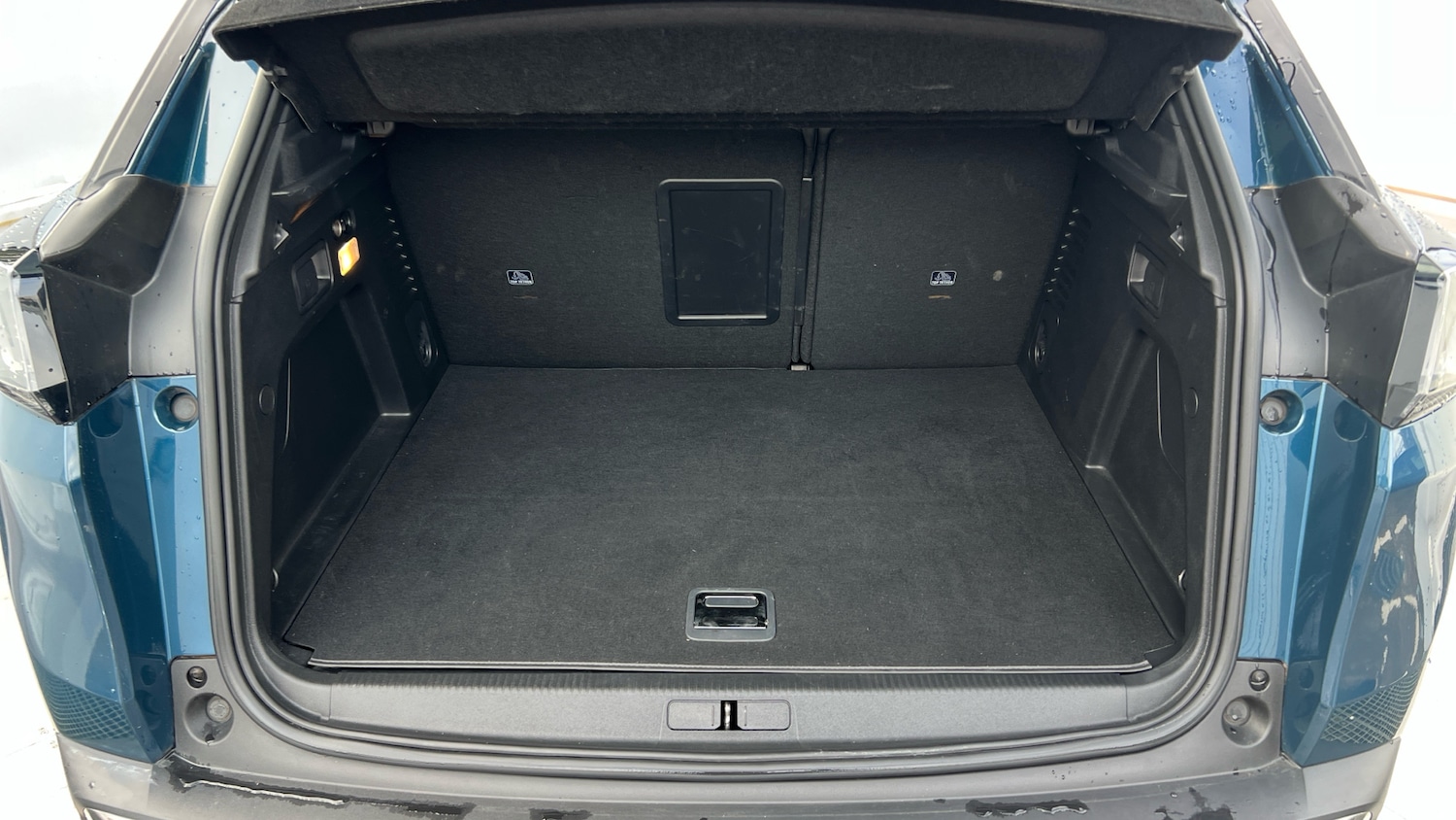 Used Peugeot 3008 2022 for sale - 76321680: Photo 4